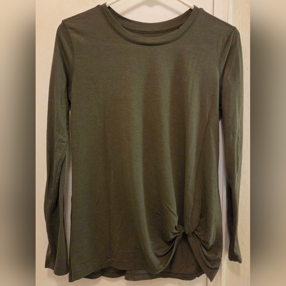 Old Navy Active Go-Dry Olive Green Long Sleeve Top